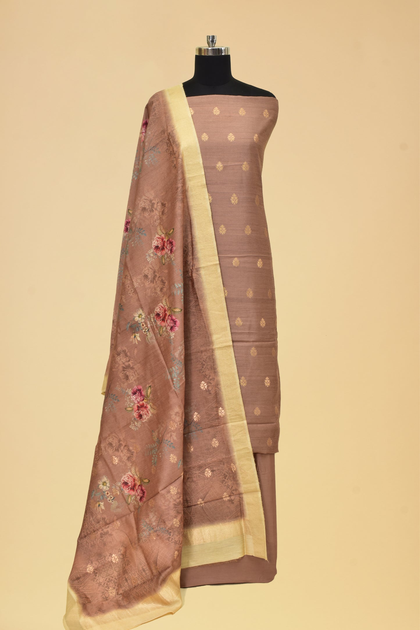 Munga Printed Booti Suit