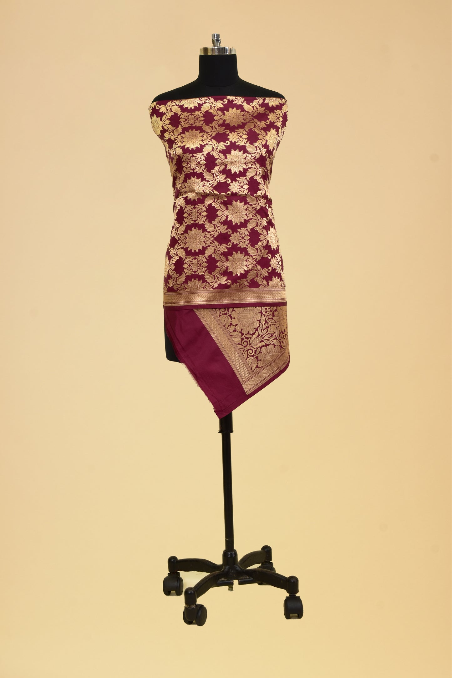 Pure Katan Silk Banarasi Handloom Cutwork Dupatta