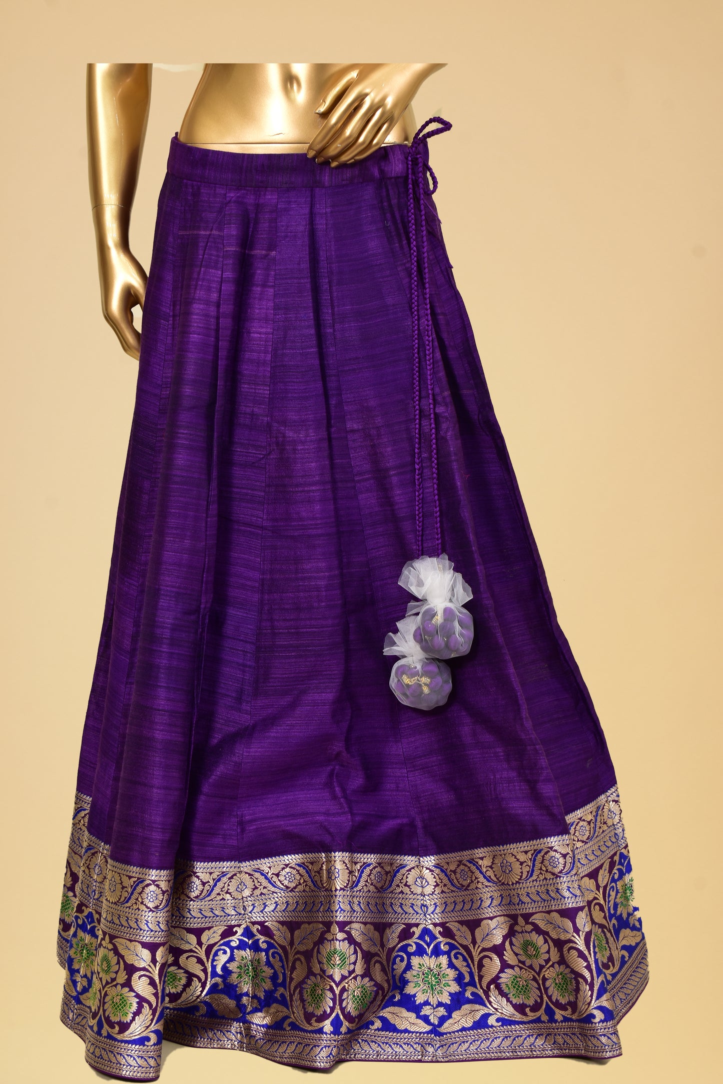 Cotton Kadwa Booti Lehenga