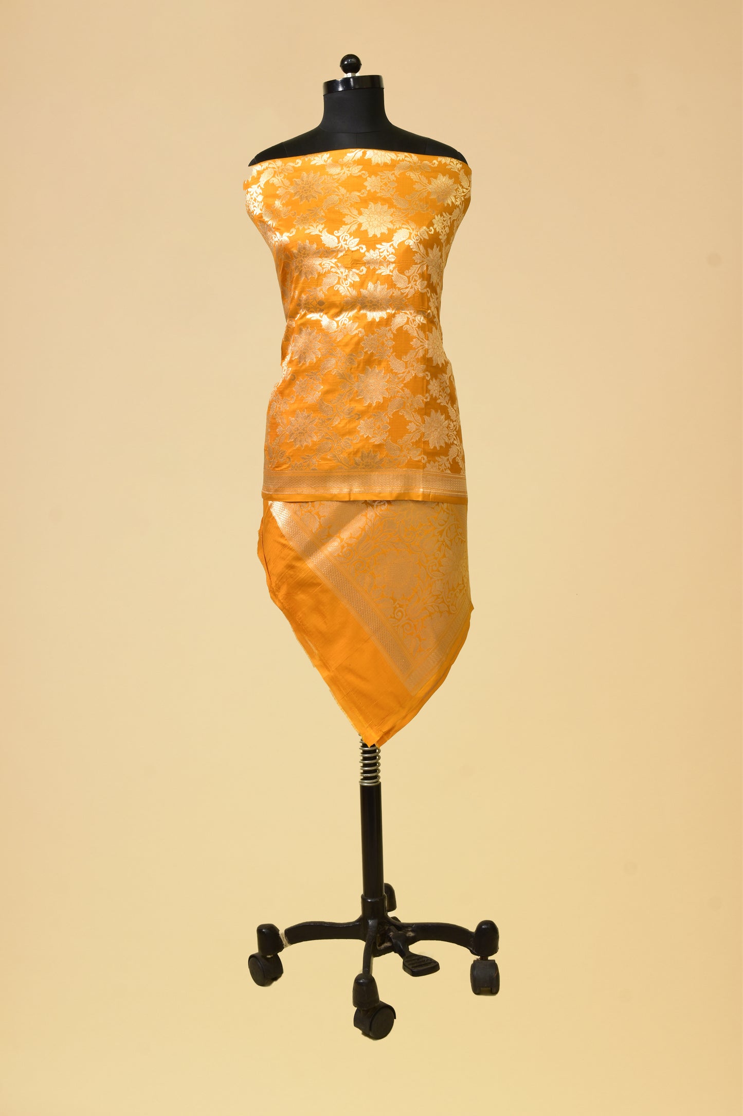 Pure Katan Silk Banarasi Handloom Cutwork Dupatta