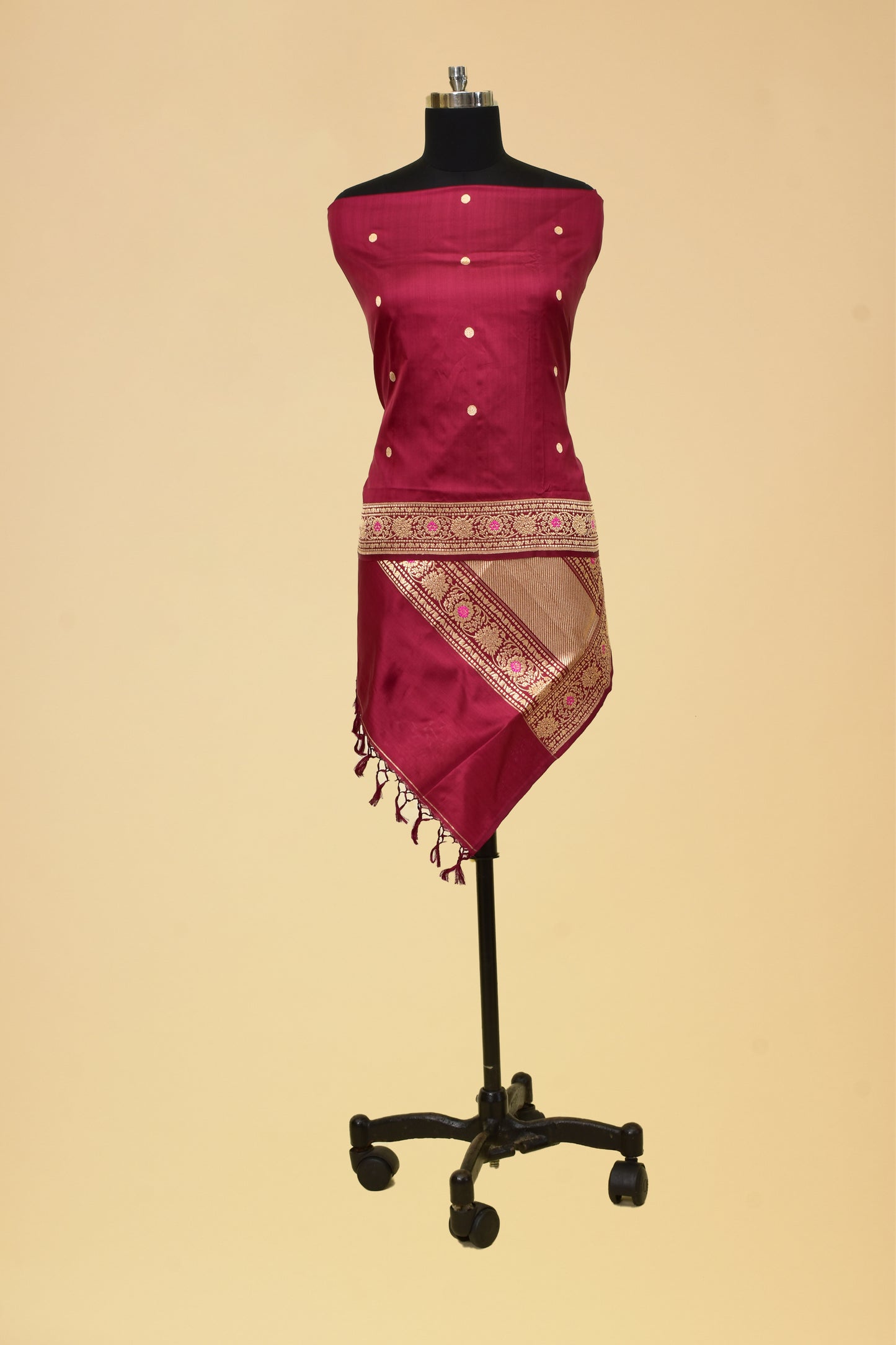 Pure Katan Silk Banarasi Handloom Kadwa Dupatta