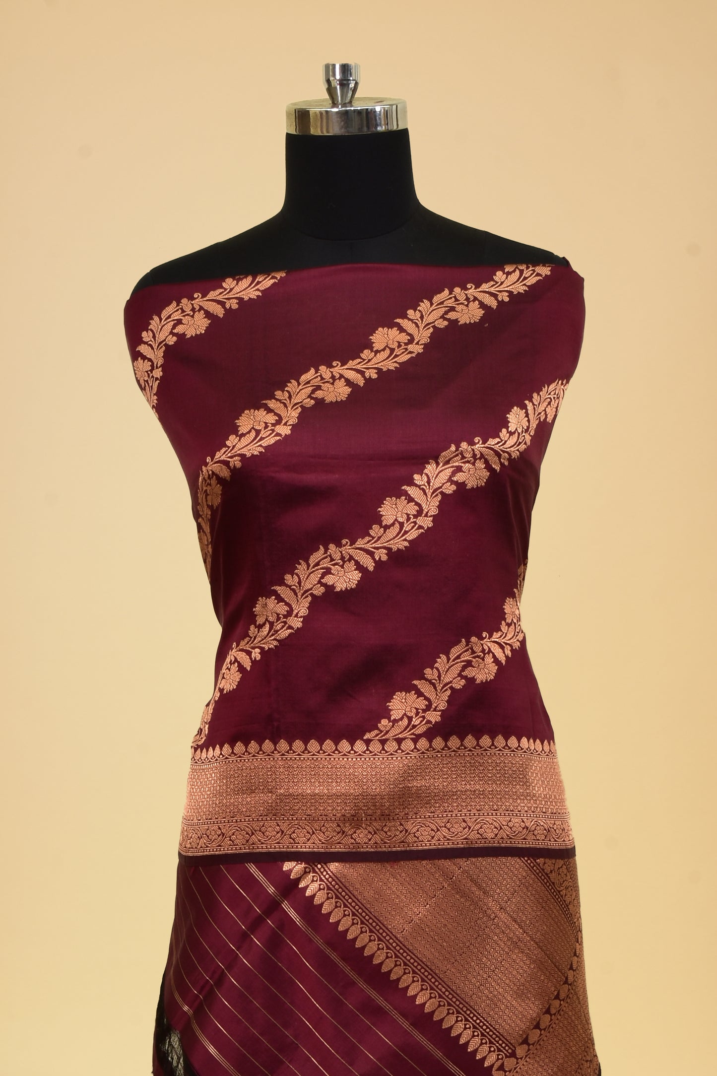 Pure Katan Silk Banarasi Handloom Kadwa Dupatta