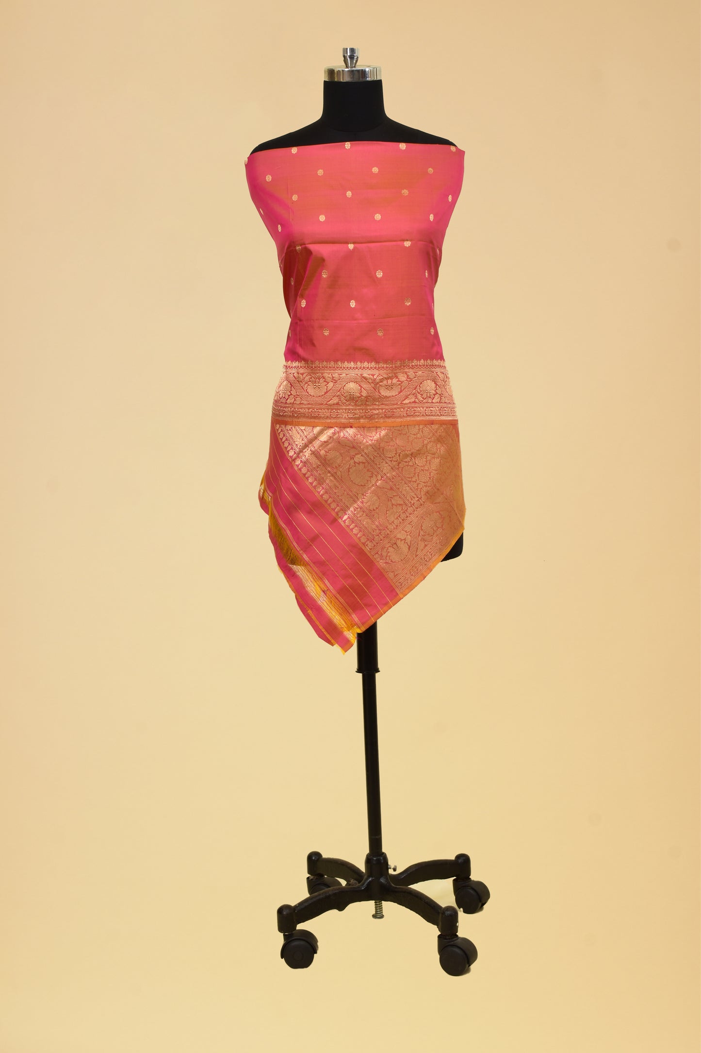 Pure Katan Silk Banarasi Handloom Kadwa Dupatta
