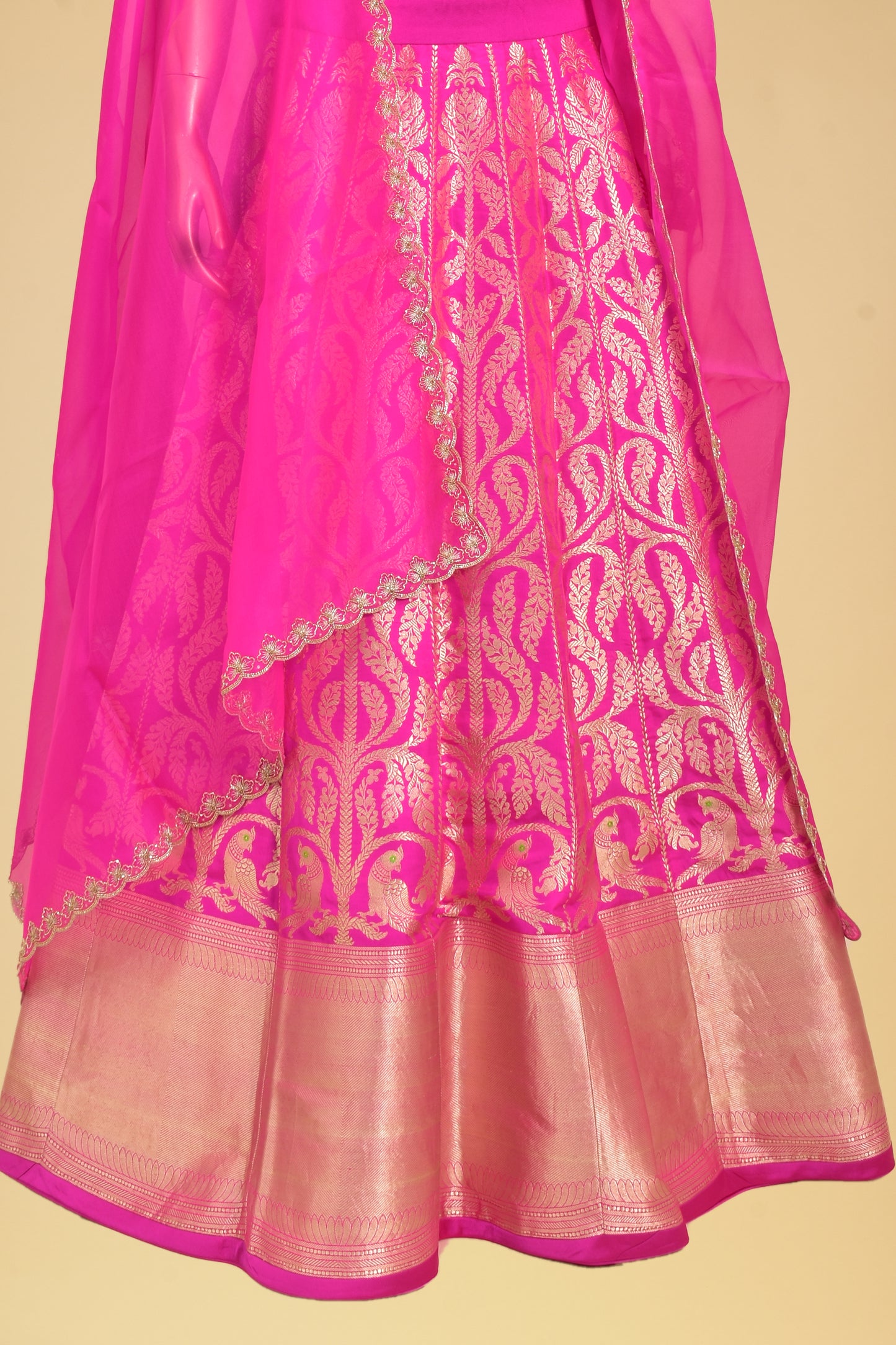 Banarasi Silk Kadwa Jangla Lehenga