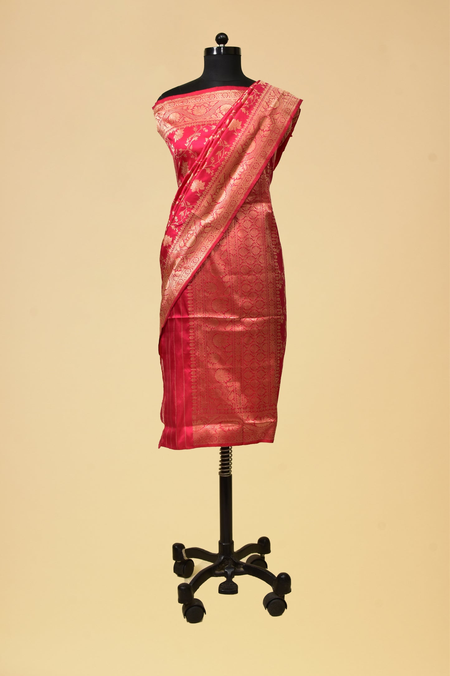 Pure Katan Silk Banarasi Handloom Kadwa Dupatta