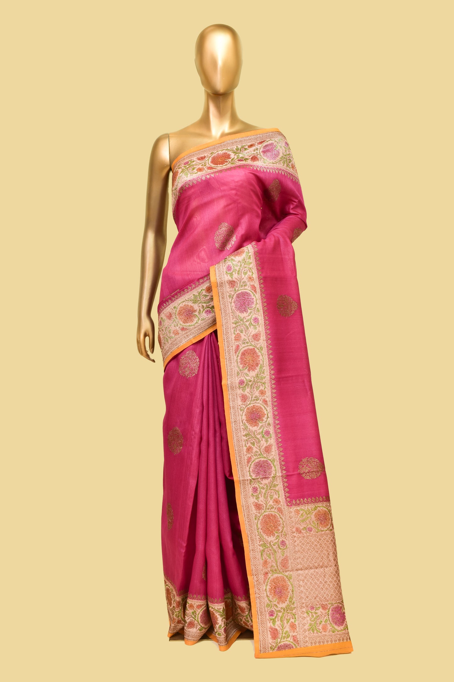 Tusser Kadwa Booti Saree