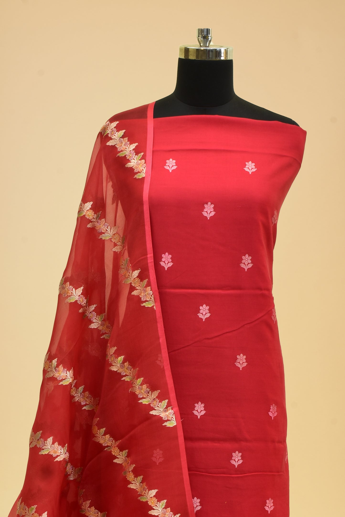 Kora Kadwa Booti Suit