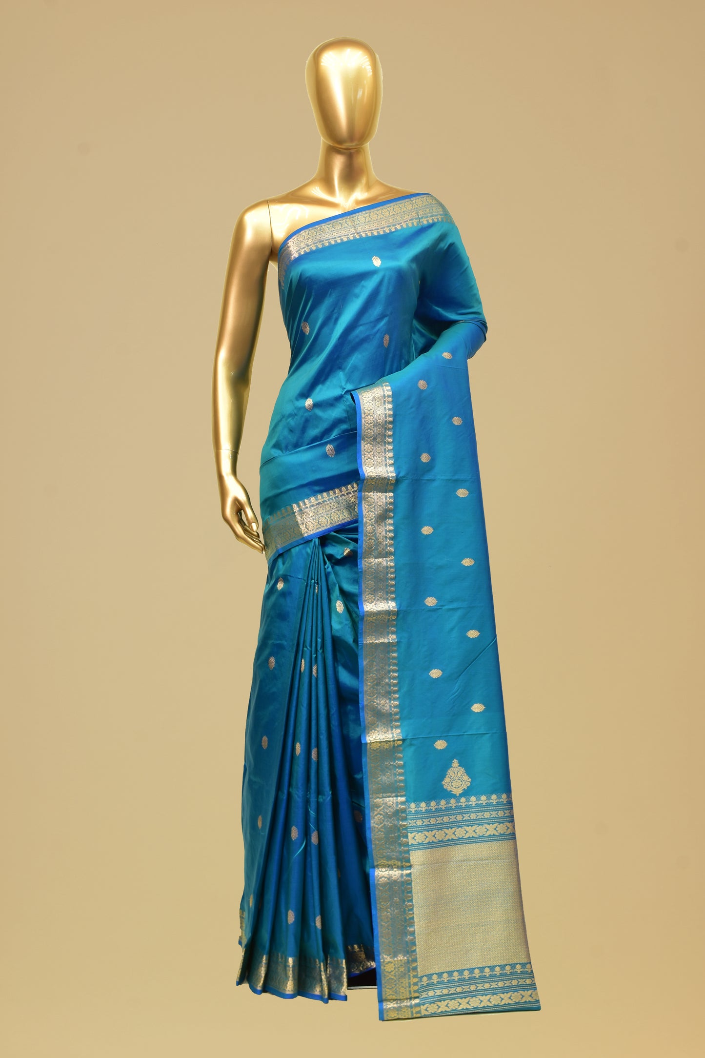 Handwoven Silk Kadwa Saree