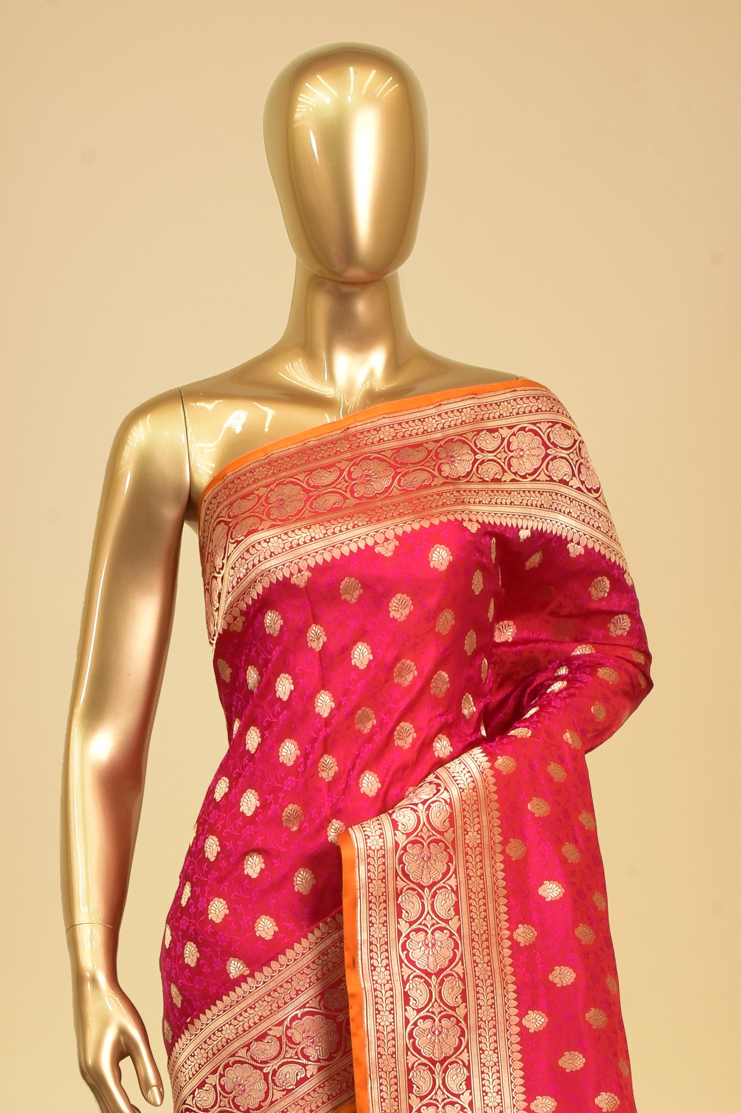 Satin Tanchoi Saree