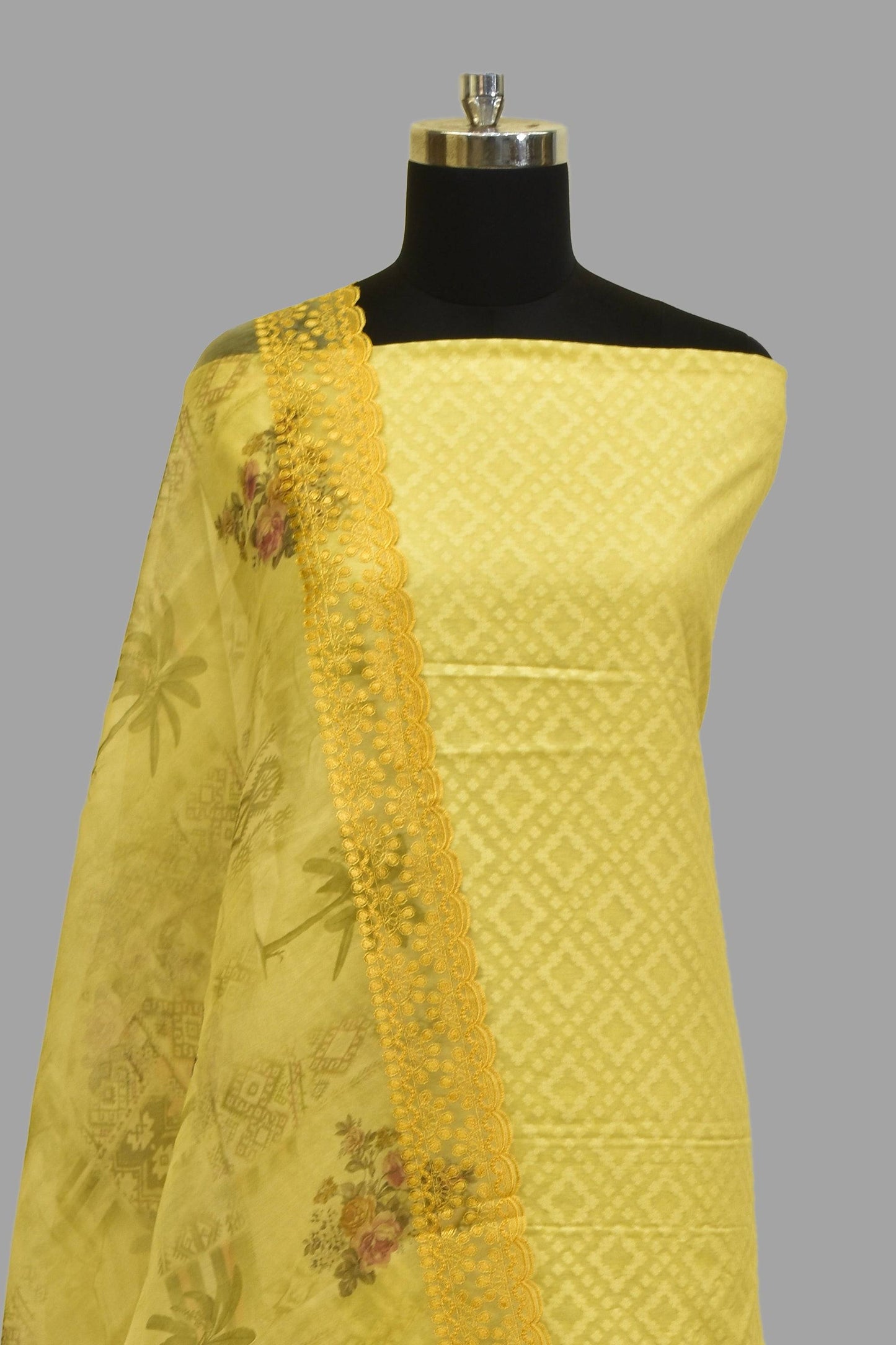 Art Cotton Cutwork Suit