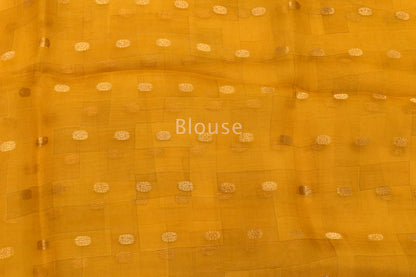 Kora Kadwa Saree