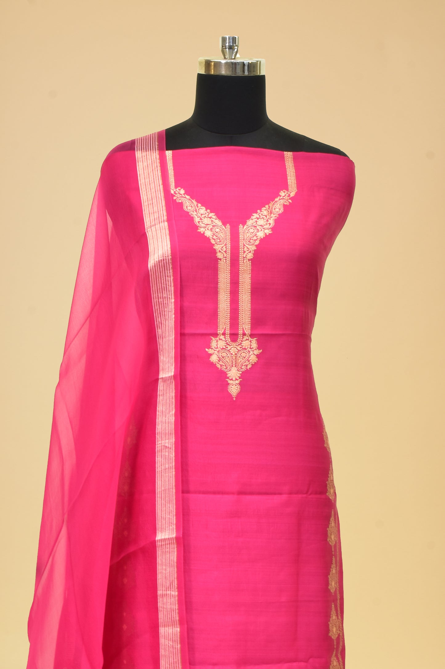 Handwoven Cotton Jaamdani Suit