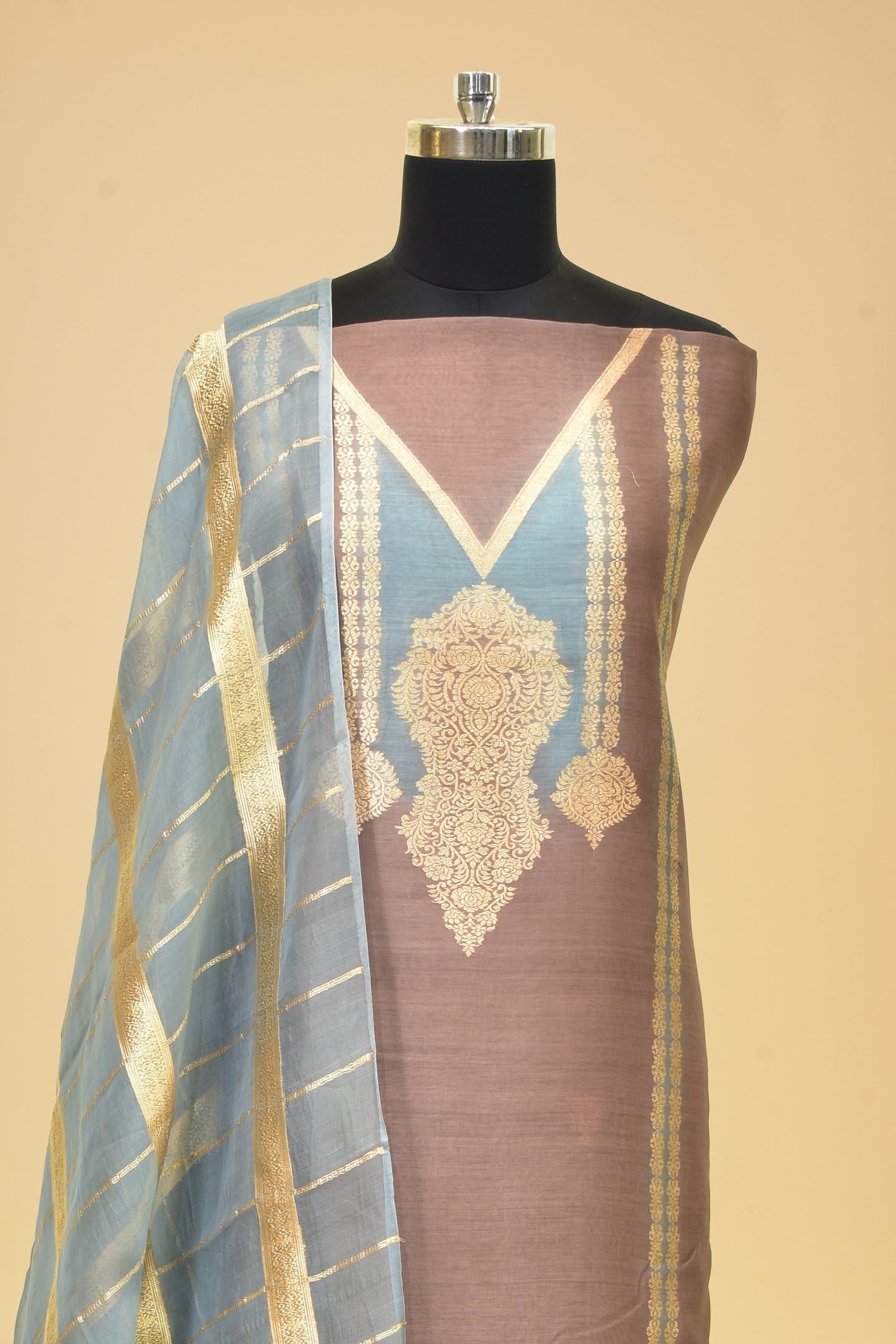 Handwoven Cotton Jaamdani Suit