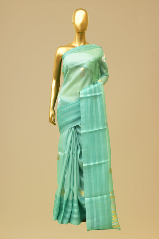 Kora Kadwa Saree