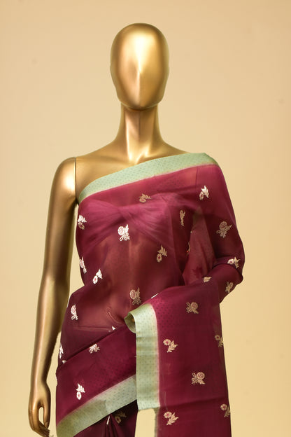 Handwoven Kora Kadwa Saree