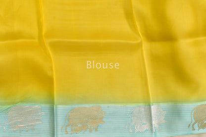 Handwoven Kora Kadwa Saree