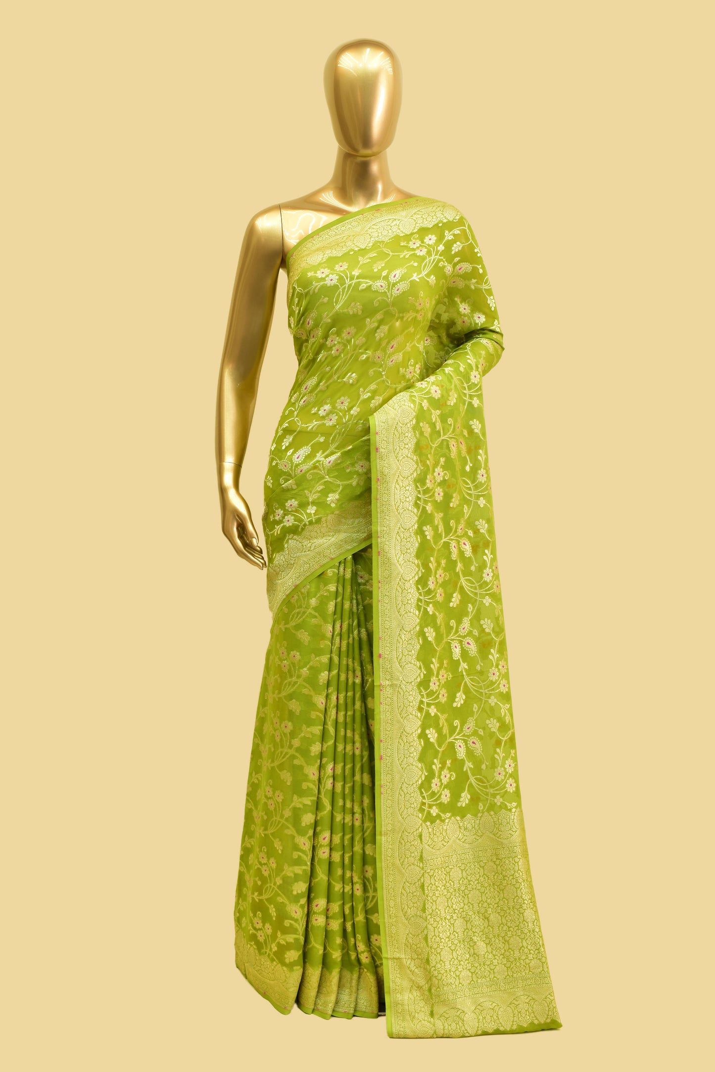 Handwoven Chiffon Cutwork Meenadar Saree