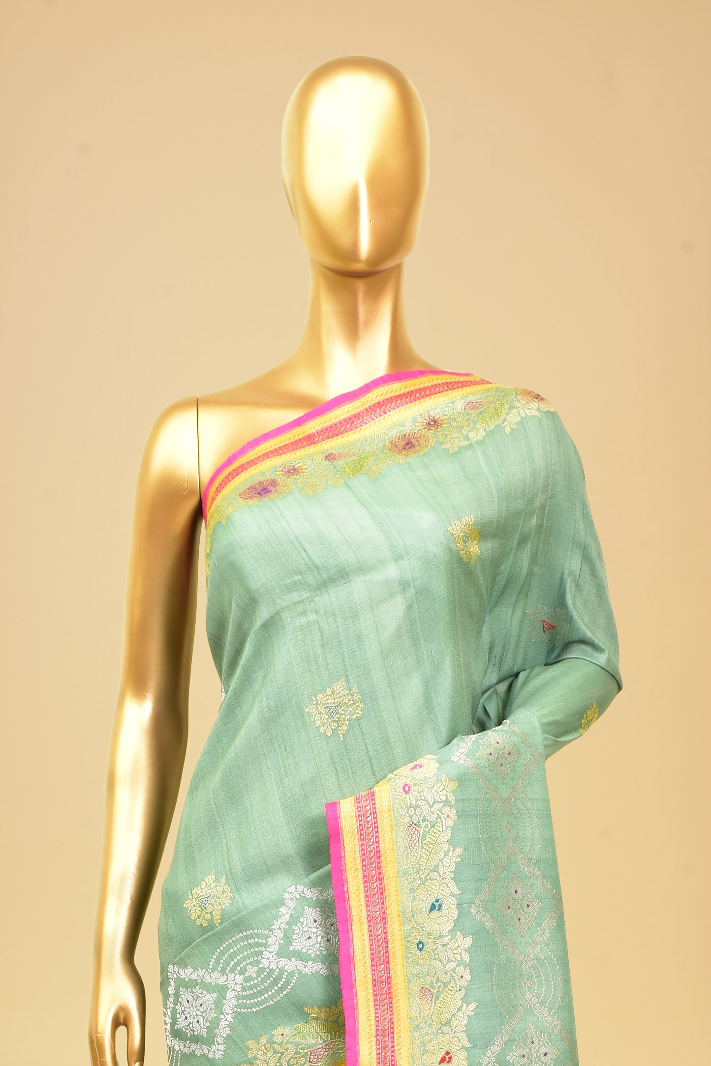 Tusser Kadwa Saree