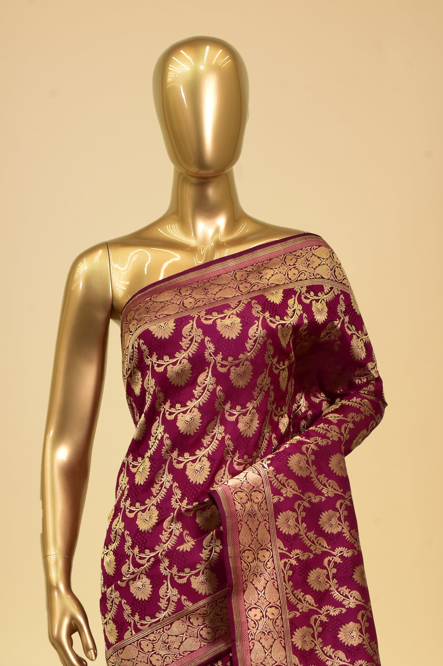 Handwoven Satin Tanchoi Saree