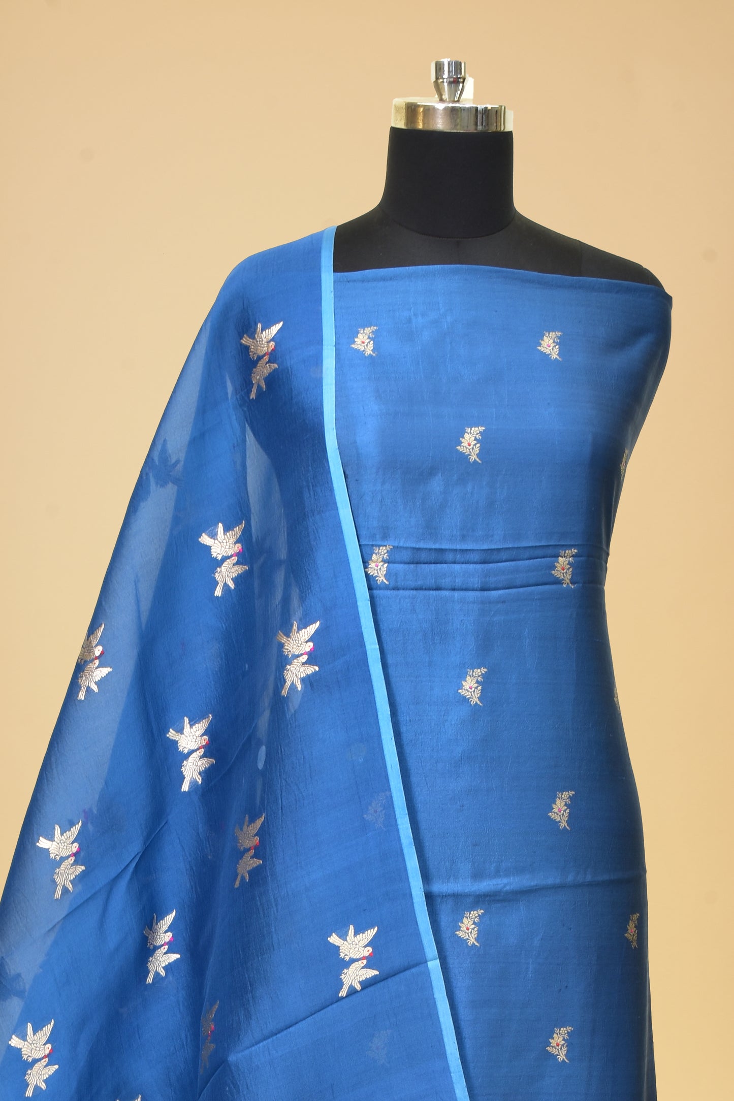 Handwoven Silk Kadwa Booti Suit