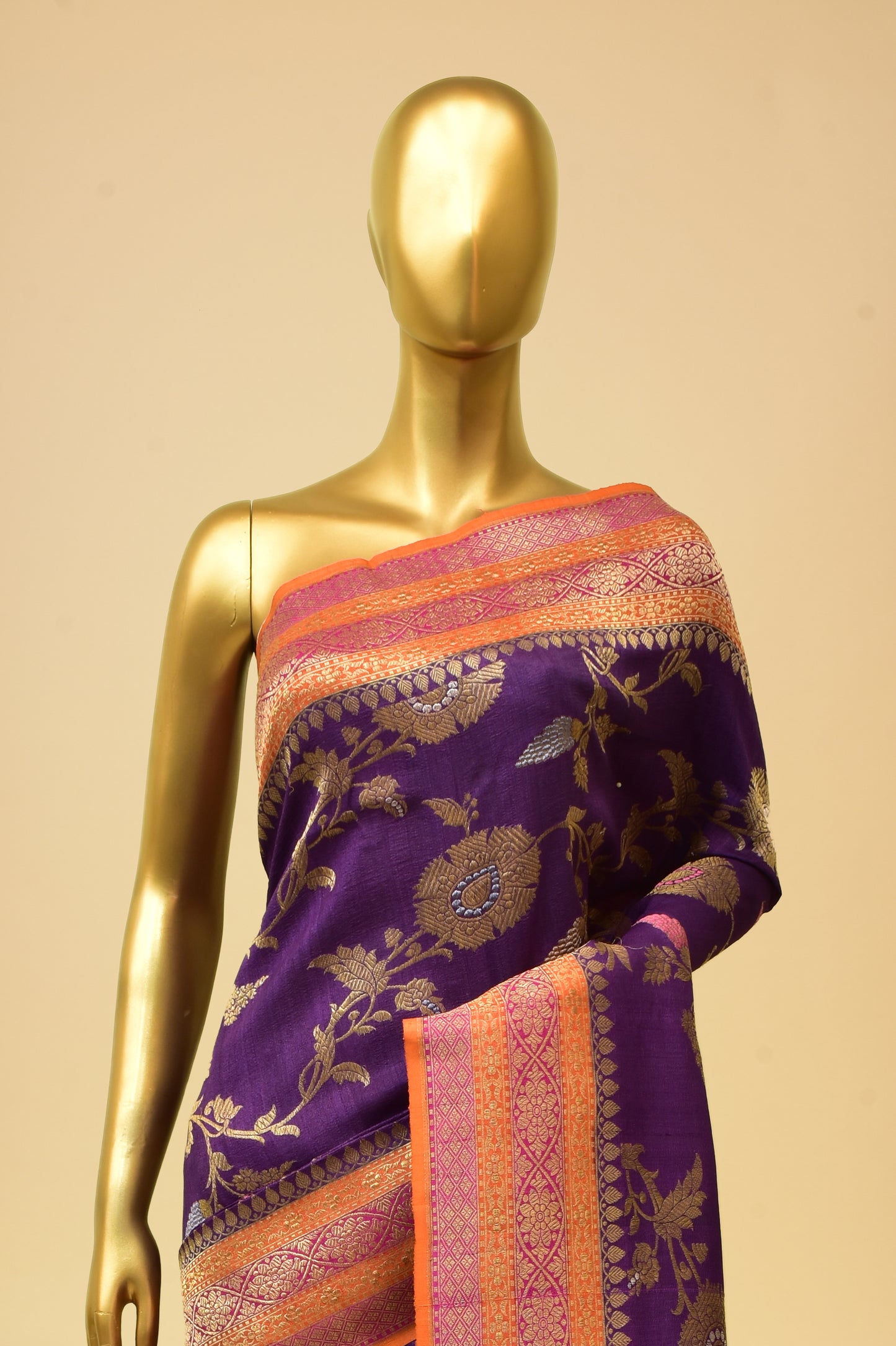 Handwoven Tusser Kadwa Saree