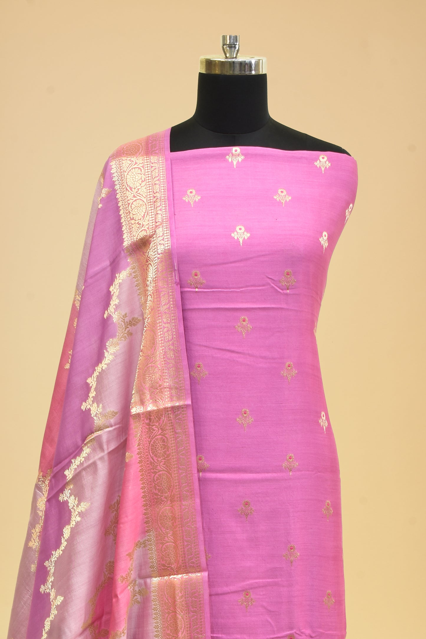 Handwoven Silk Cutwork Booti Suit