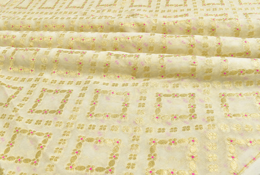 Cutwork Handwoven Pure Chiffon Silk Banarasi Thaan