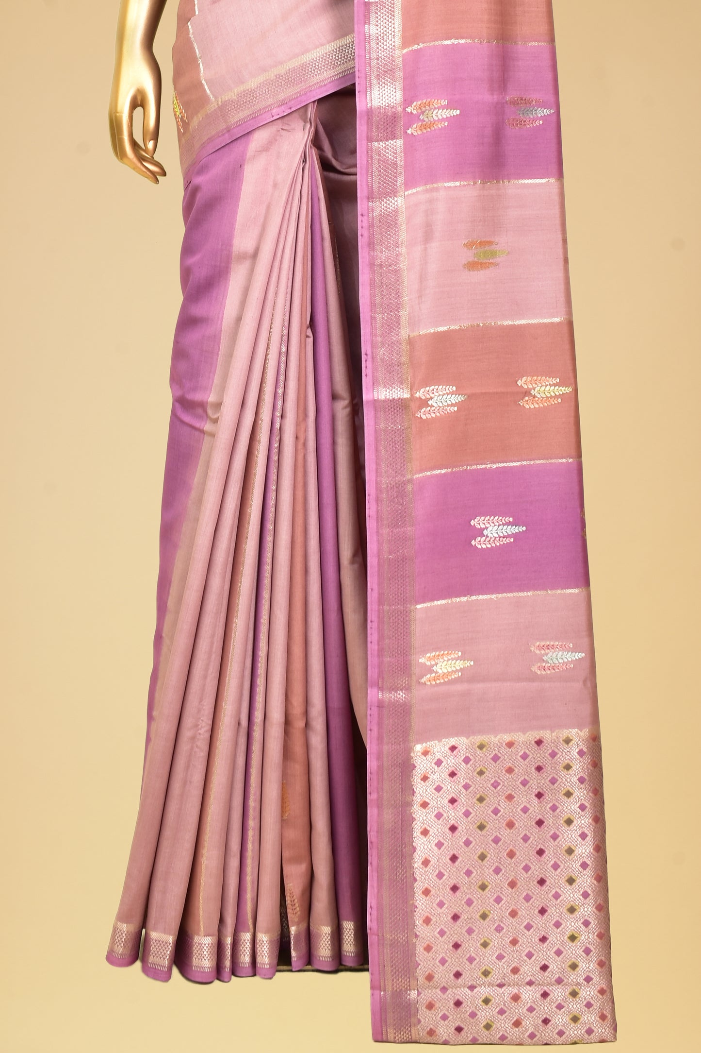 Handwoven Silk Kadwa Saree