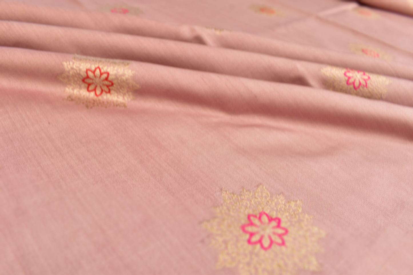 Silk Kadwa Thaan