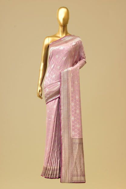 Handwoven Munga Cutwork Saree