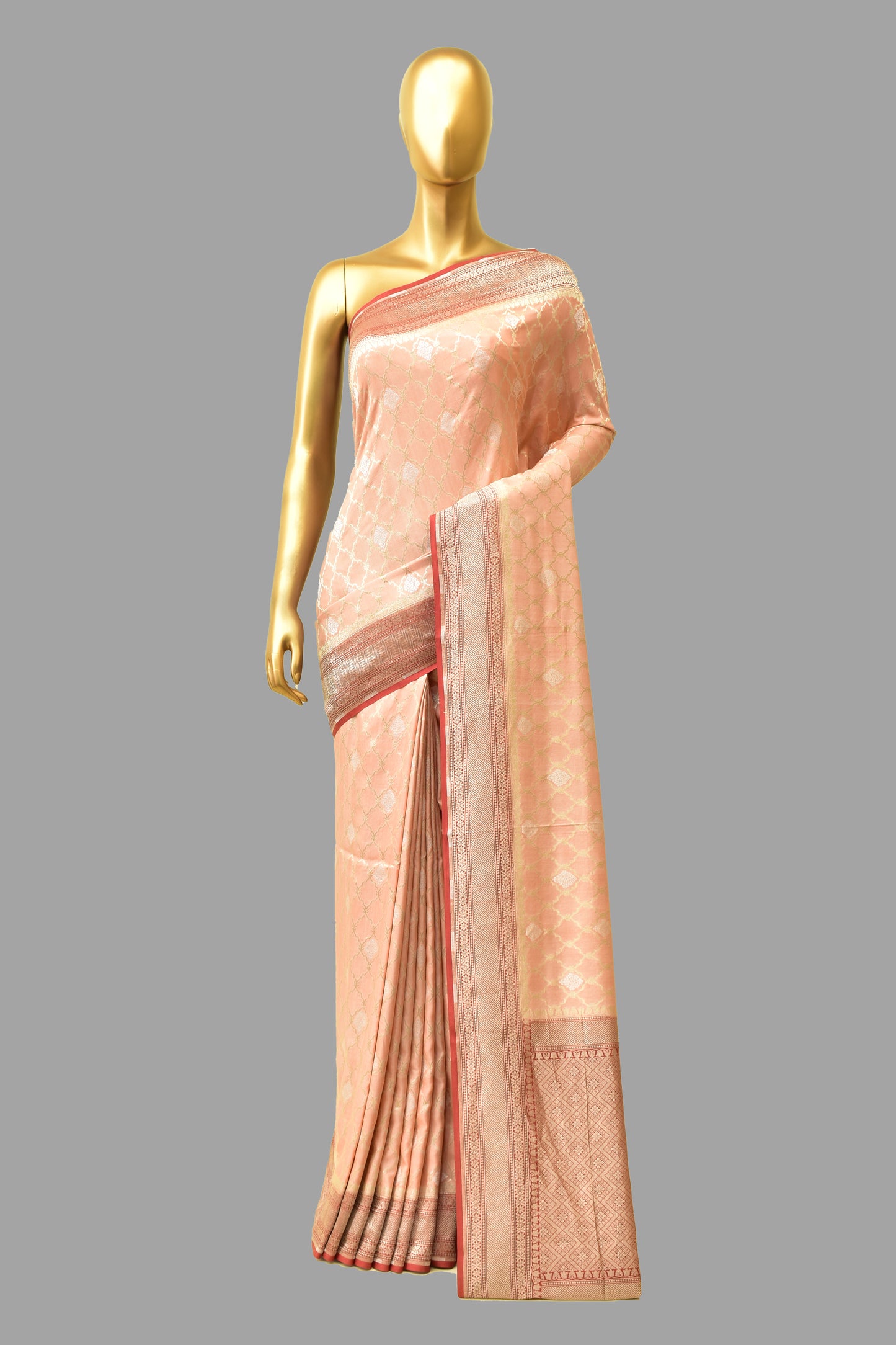 Handwoven Munga Cutwork Saree