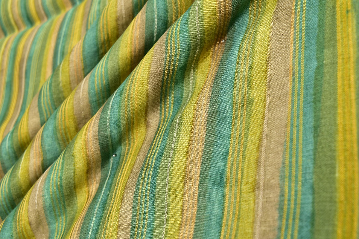 Kadwa Handwoven Pure Silk Banarasi Thaan