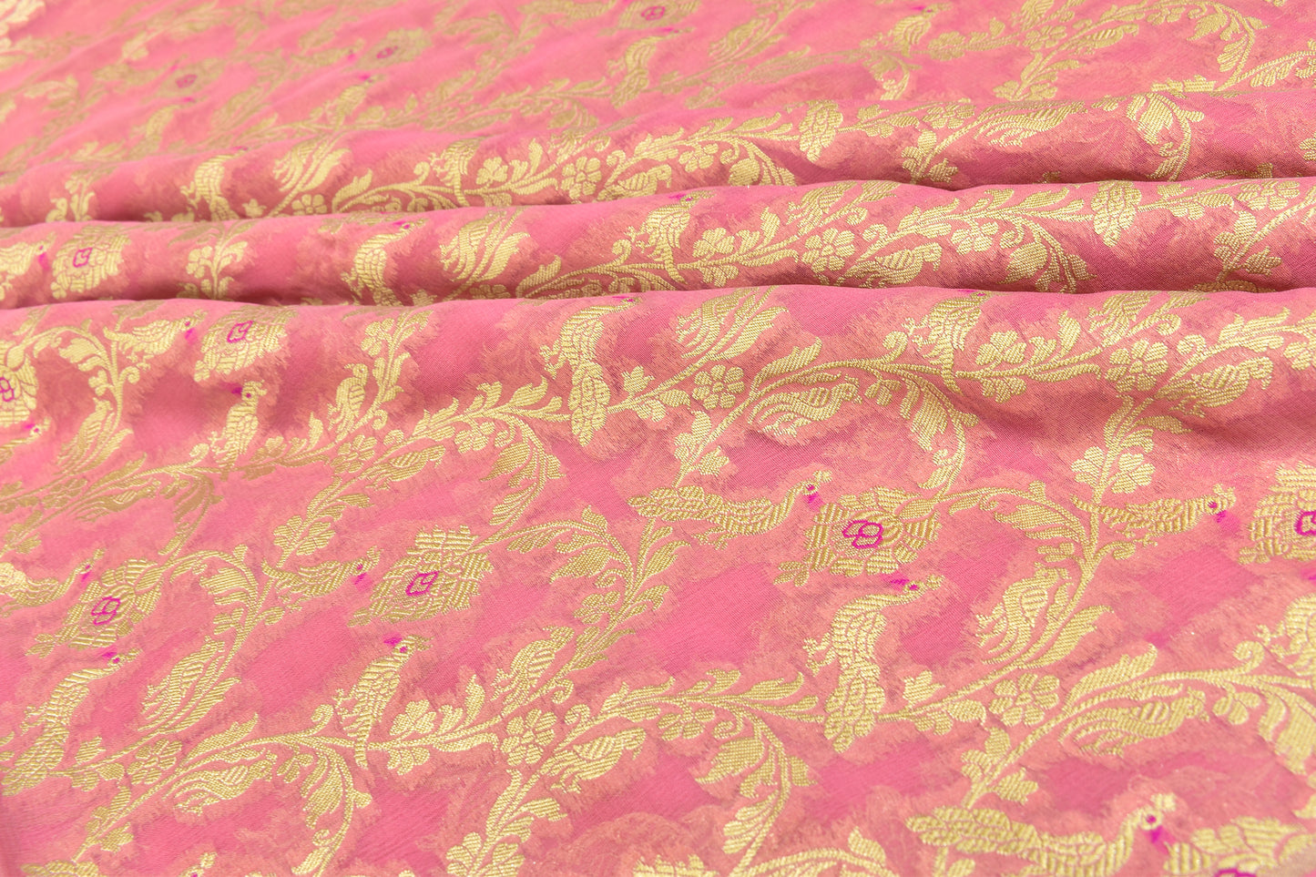 Cutwork Handwoven Pure Chiffon Silk Banarasi Thaan