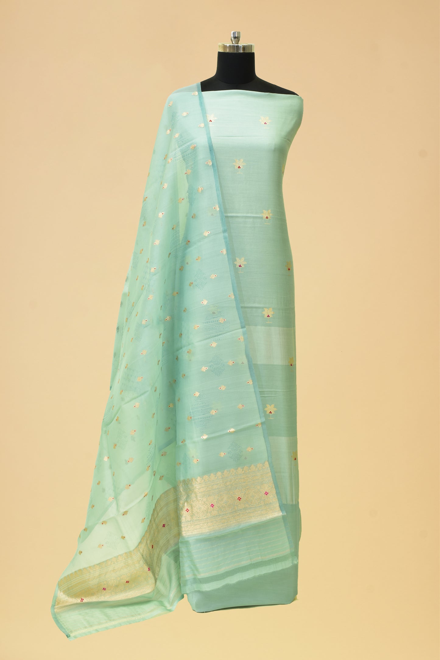 Handwoven Meenadar Silk Kadwa Suit