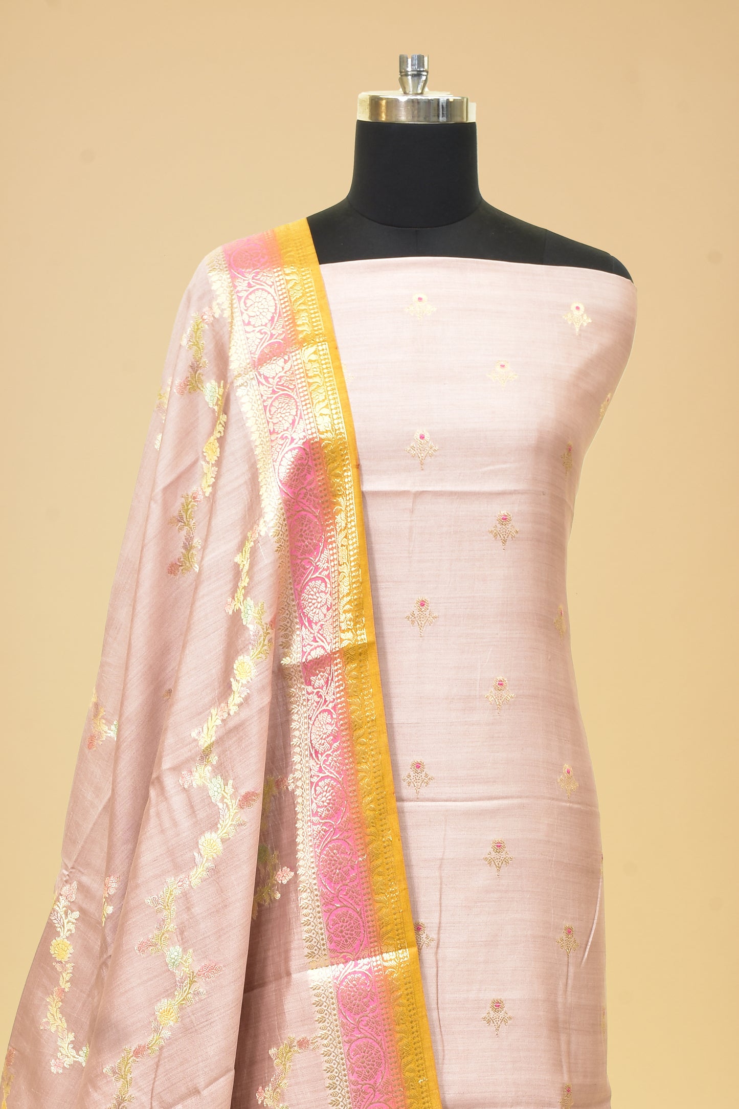 Handwoven Silk Cutwork Booti Suit