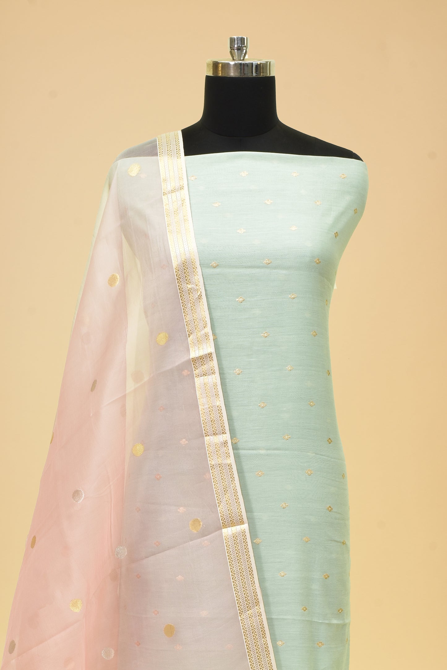 Handwoven Cotton Kadwa Suit