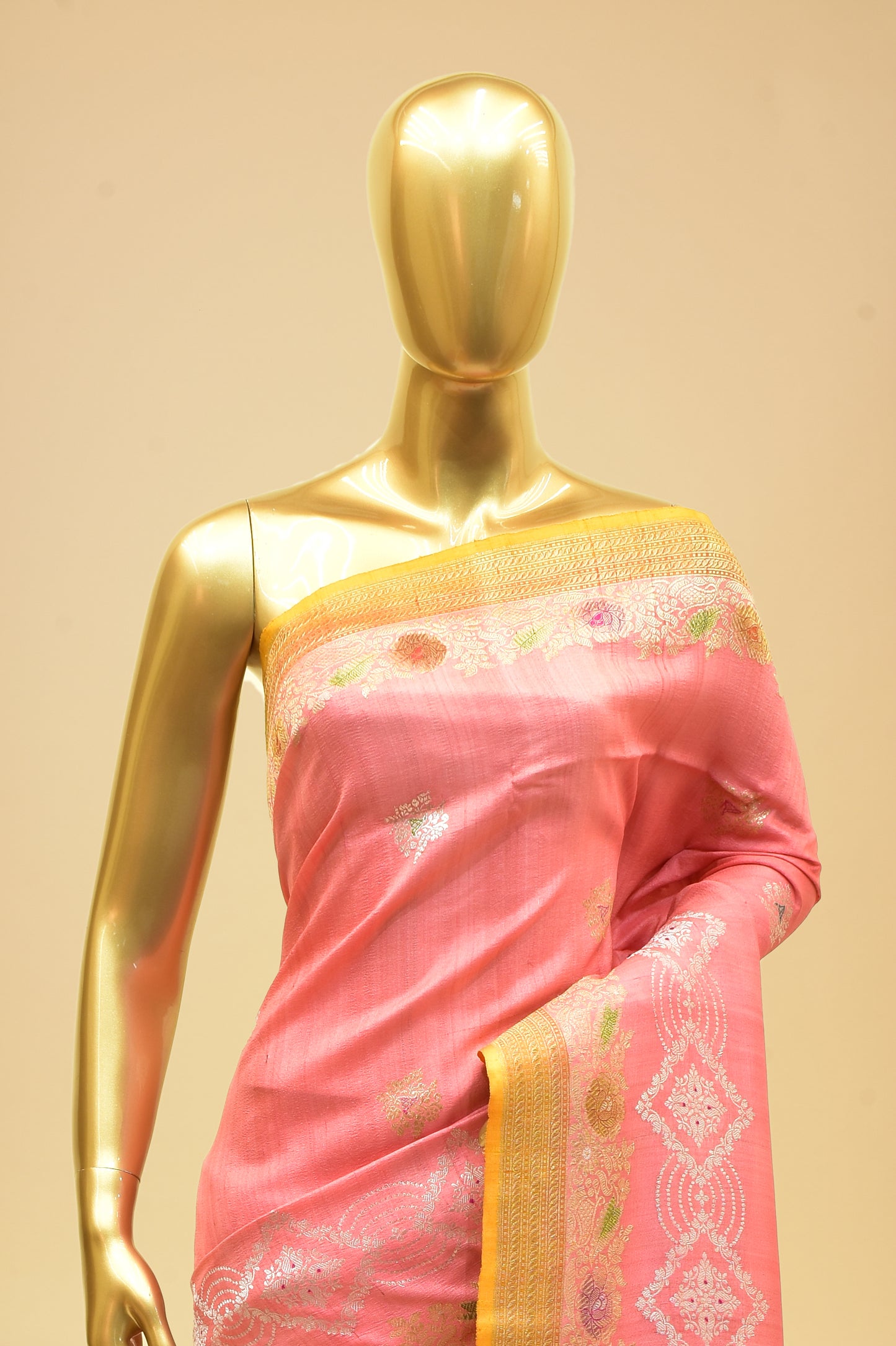 Handwoven Tusser Kadwa Saree