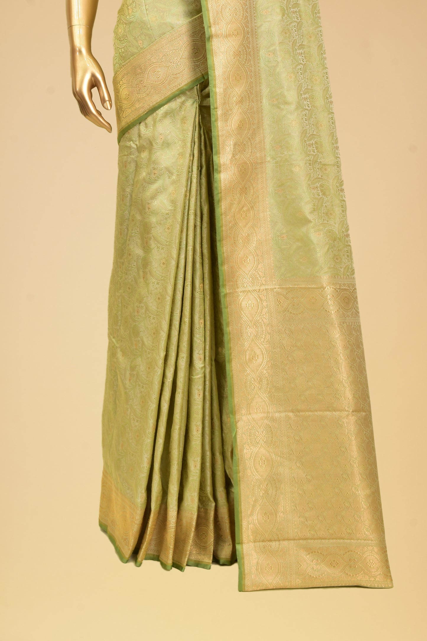 Satin Tanchoi Saree