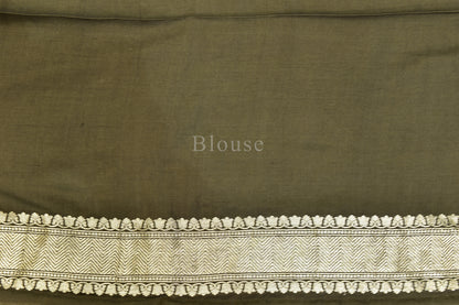 Handwoven Munga Cutwork Saree