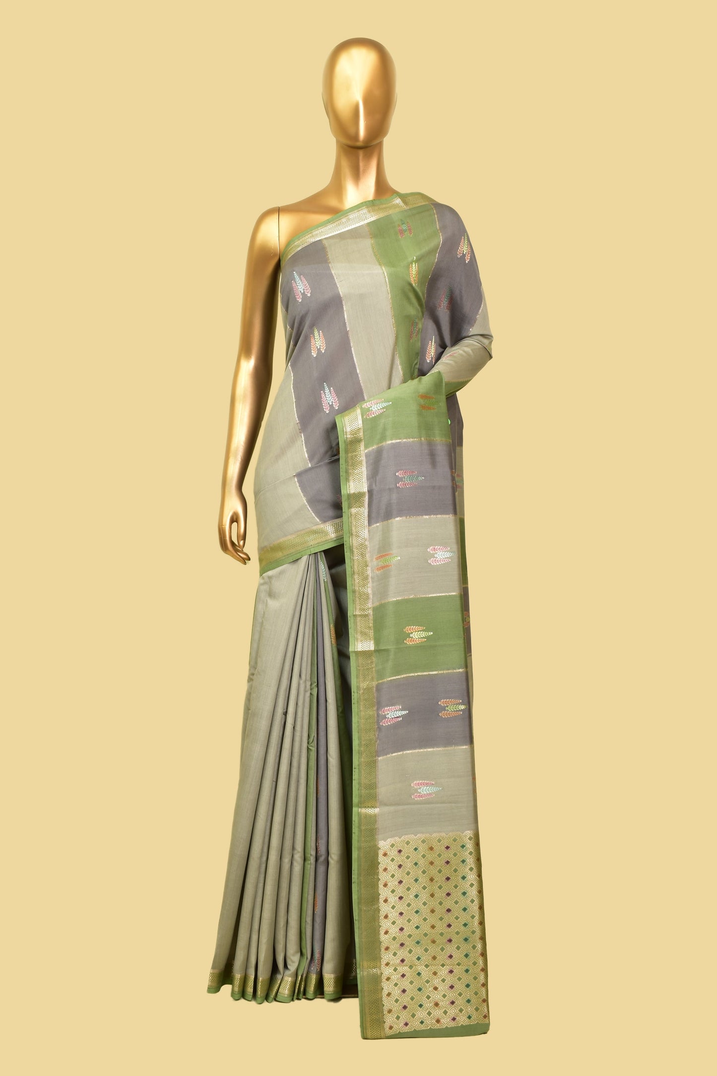 Handwoven Silk Kadwa Saree